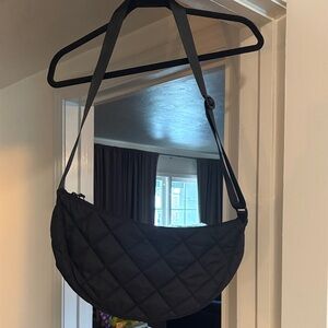 Uniqlo Round Shoulder Bag - Quilted - Black